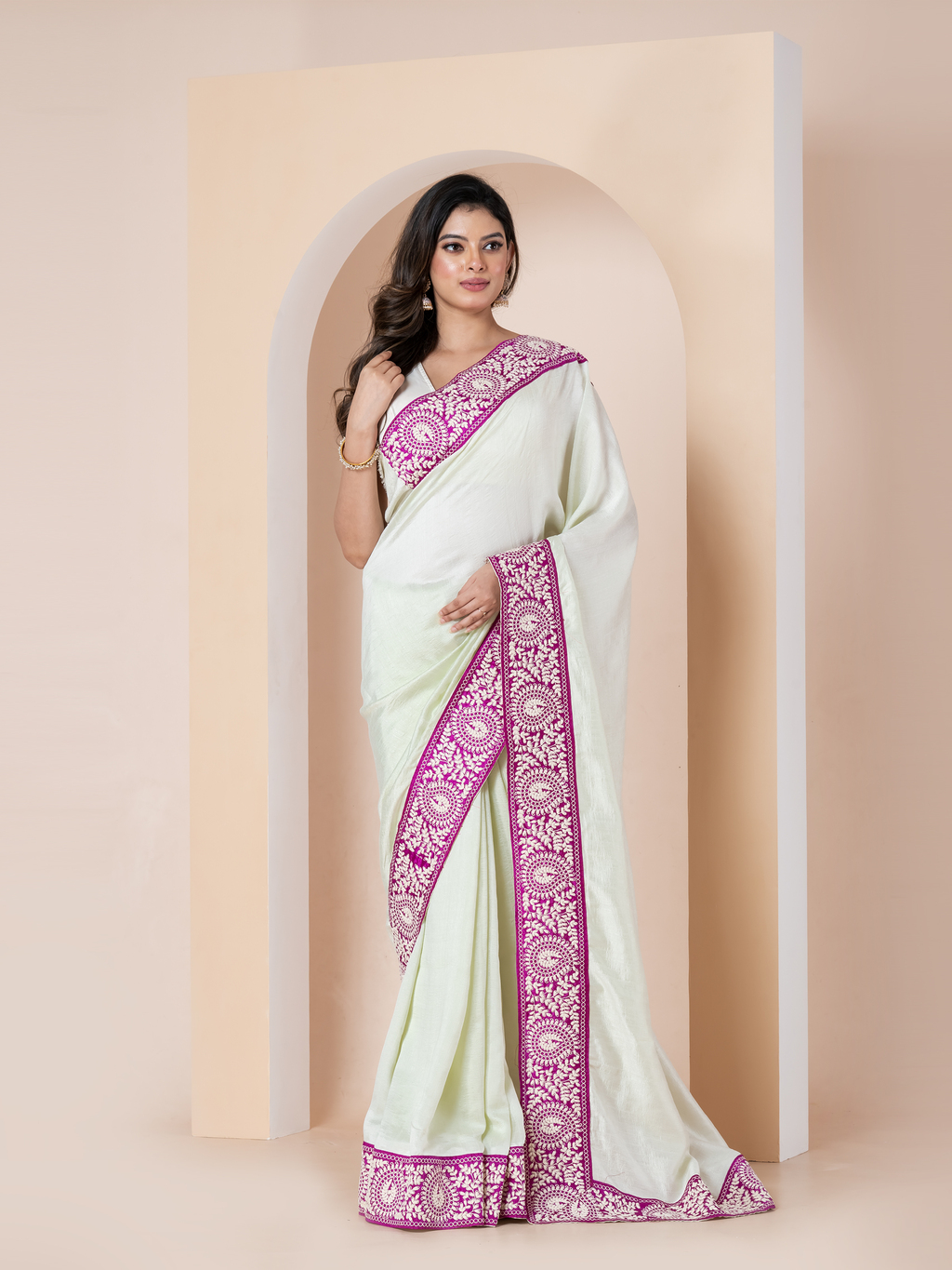 SLK 18... Rubella Silk - Image 1