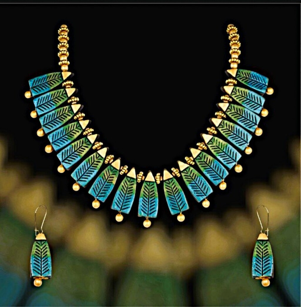ST 127 Terracotta Jewellery Set - Image 1
