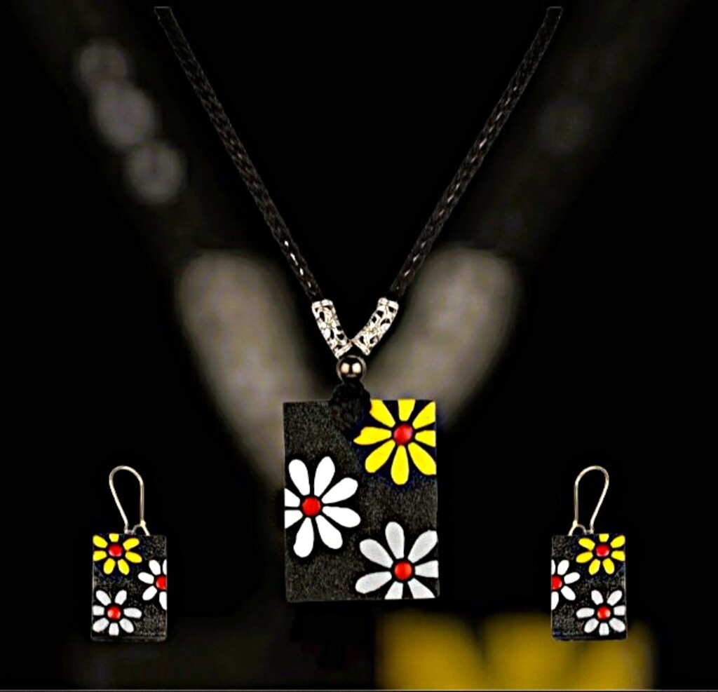 ST 132 Terracotta Jewellery Set - Image 1