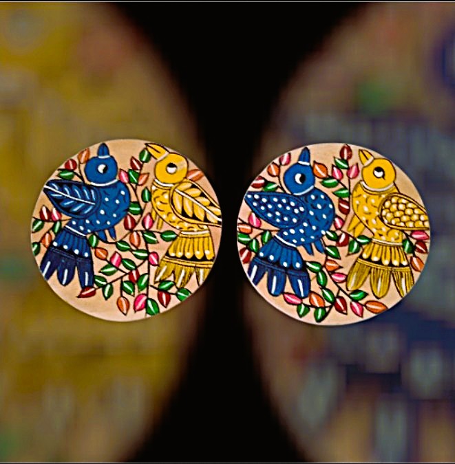 SP 035 Patachitra on seasoned wood - Image 1